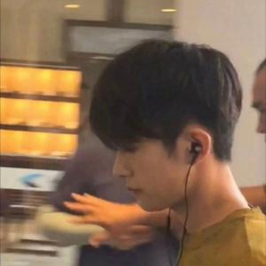 蜜臀⭐️色欲国产一区二区
